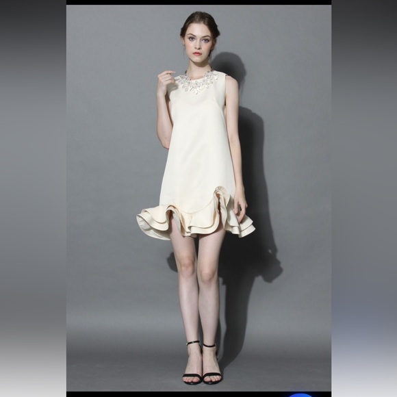 CHICWISH Women's Beige Silky Peplum Ruffled Shift Party Dress Large - Picture 2 of 7